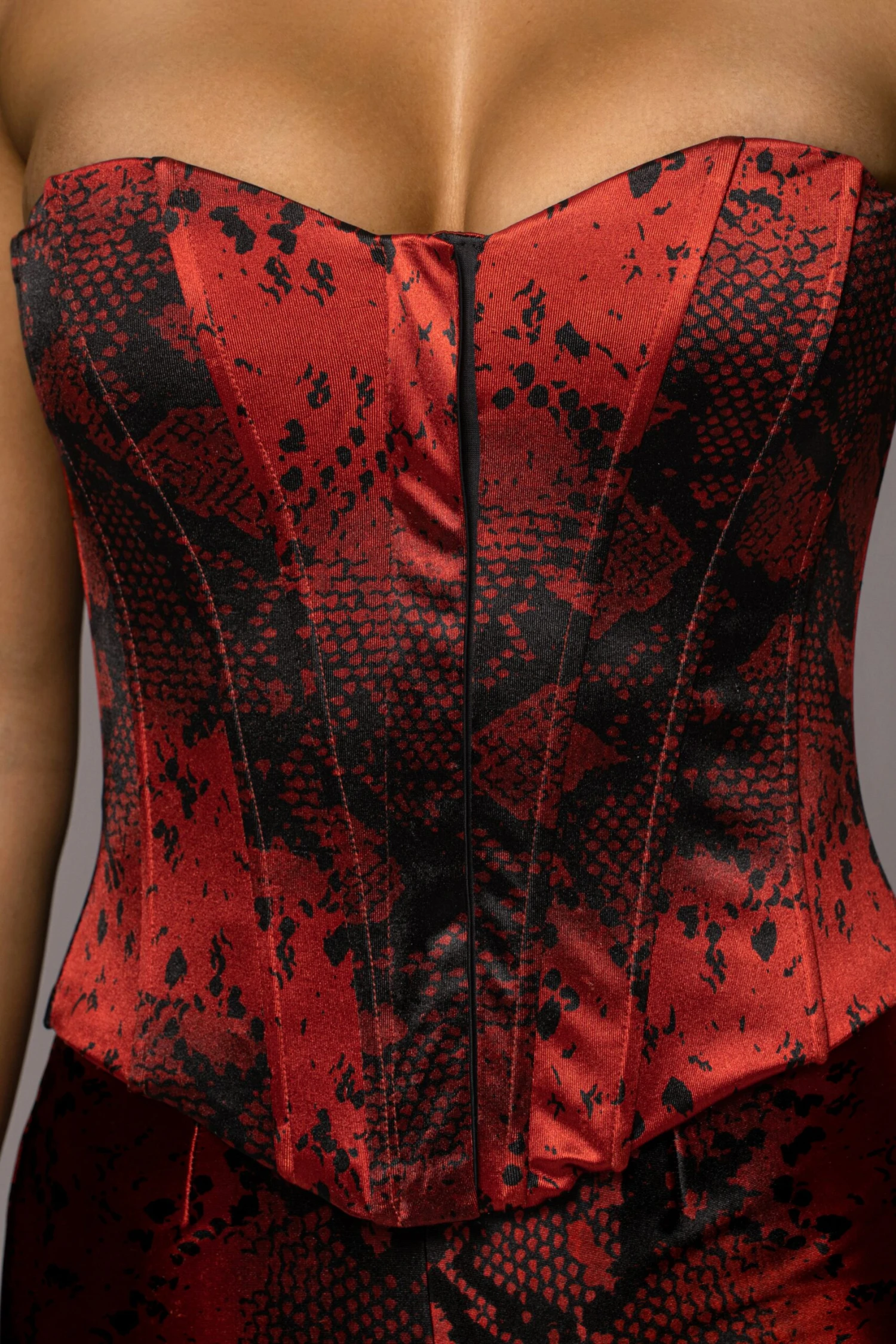 Red Stay The Night Corset - Image 12