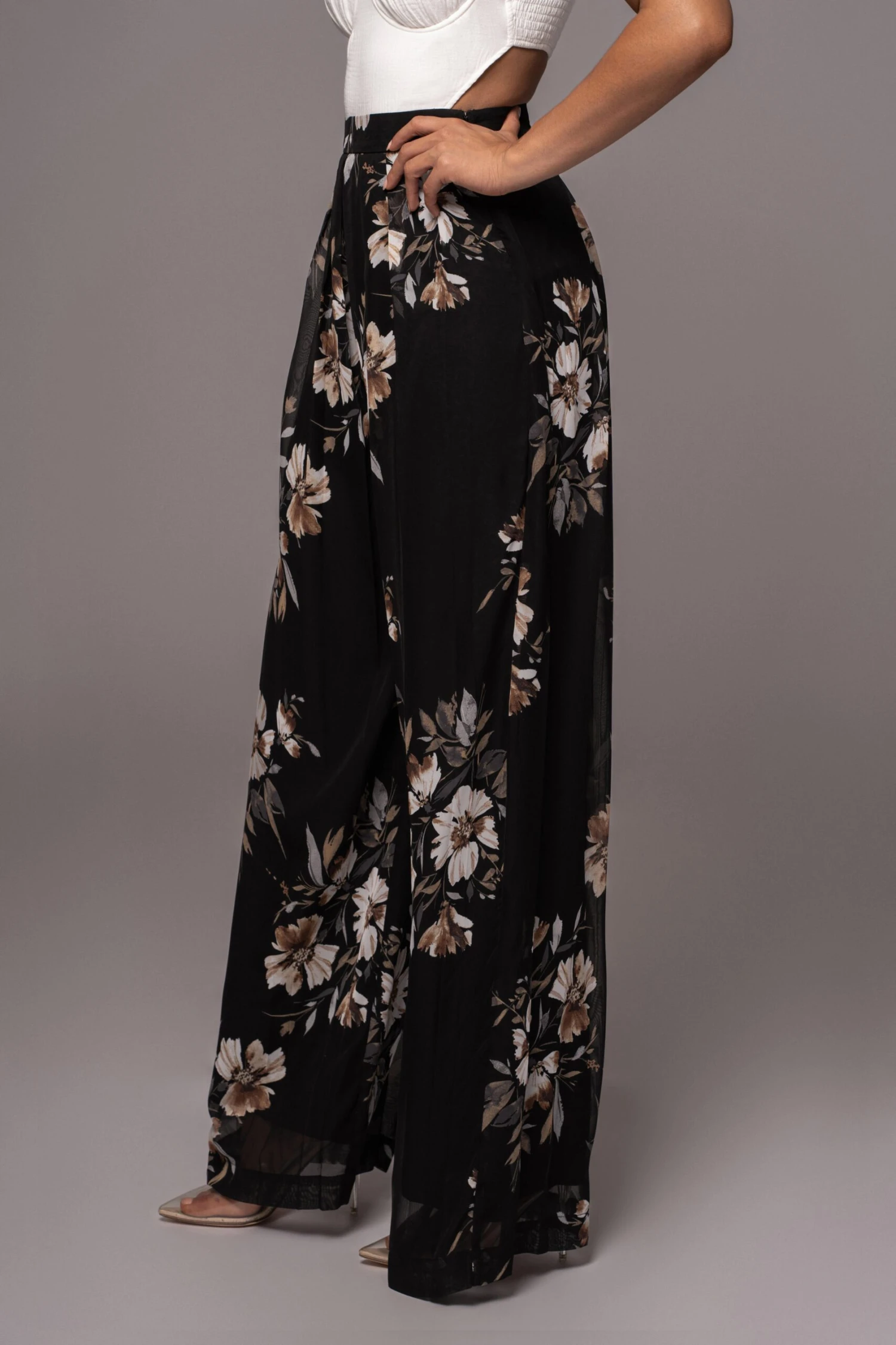 Grey Floral Josette Wide-Leg Pleated Pants - Image 7