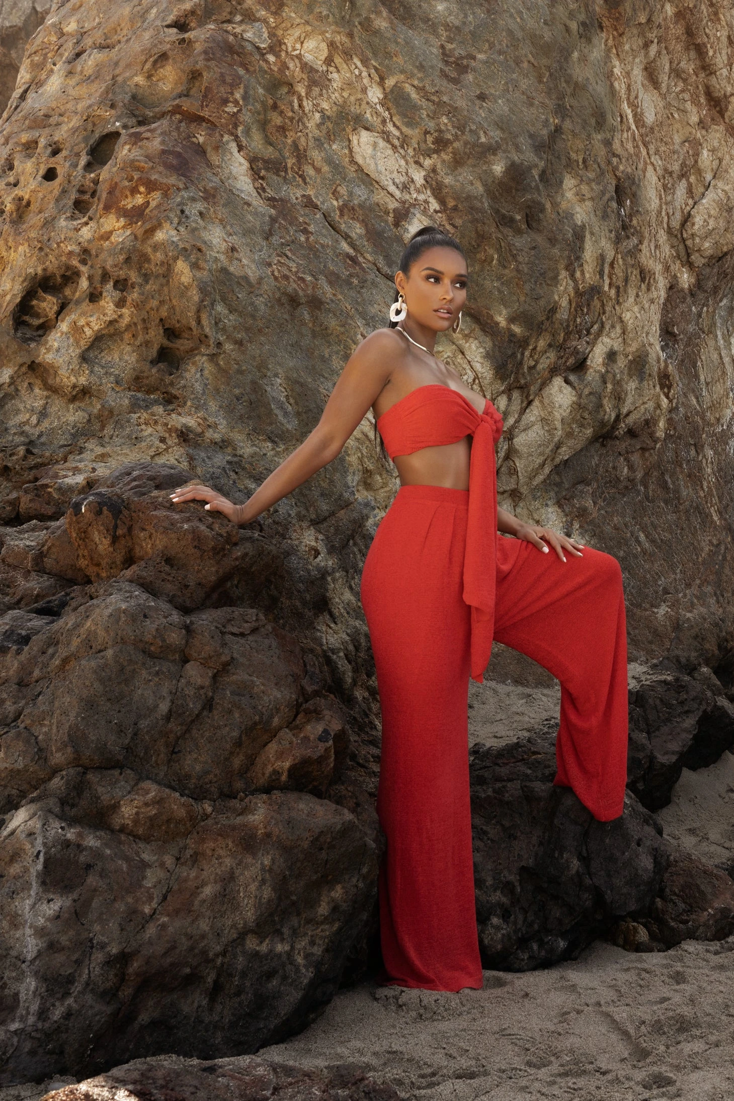 Scarlet Arya Two Piece Set - Image 10